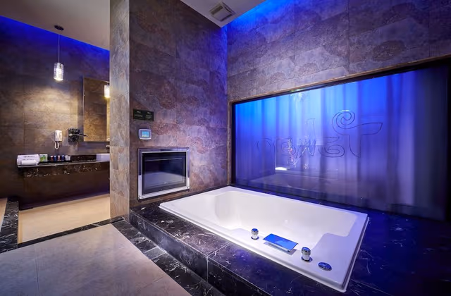 Standard Suite, Non Smoking