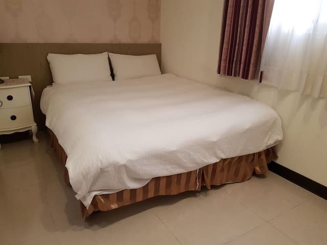 Standard Double Room (202, 203, 302, 303)