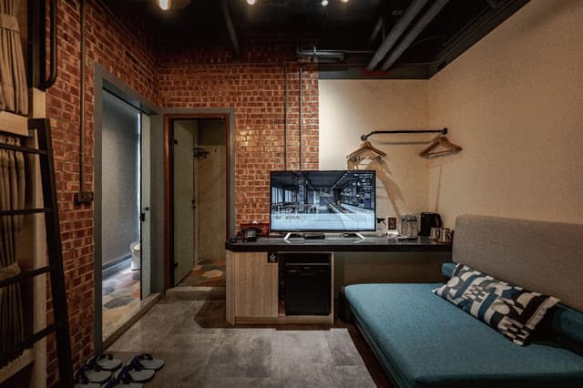 Quadruple Private Room with 4 Single Bunk Beds