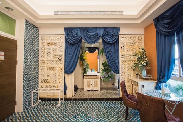 Deluxe Room, 1 Queen Bed, Non Smoking