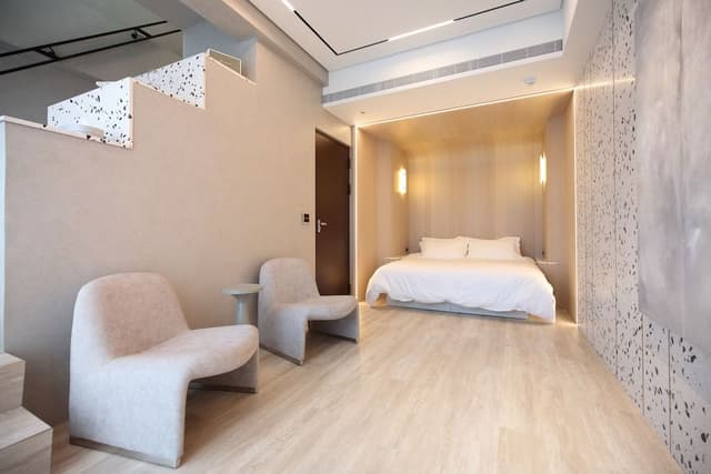 Elite Room