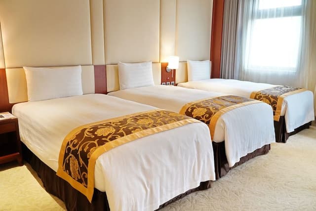 Deluxe Triple Room