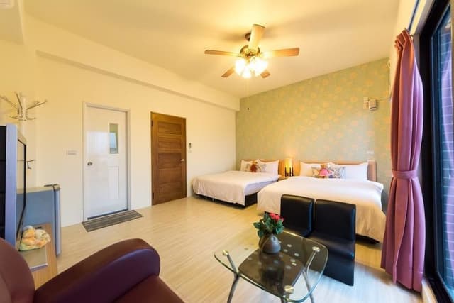 Standard Quadruple Room (301)