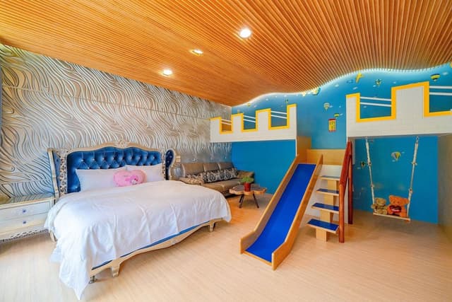 Deluxe Quadruple Room