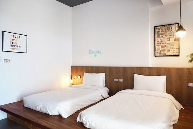 Basic Double or Twin Room, Ensuite, City View