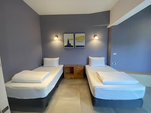 Economy Twin Room, 1 Bedroom
