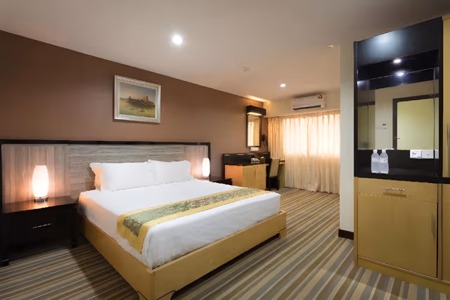 Deluxe Single Room