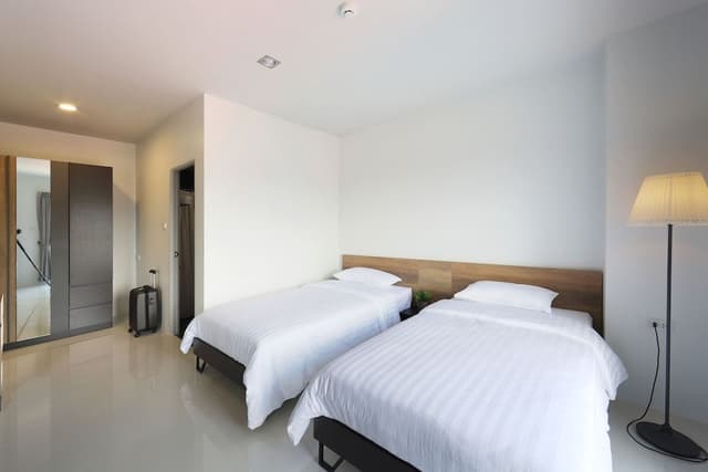 Family Twin Room with Balcony