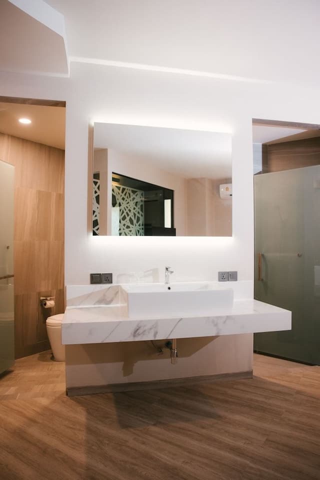 Honeymoon Room