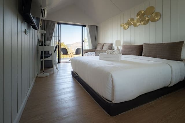 Phu Thok River Villa