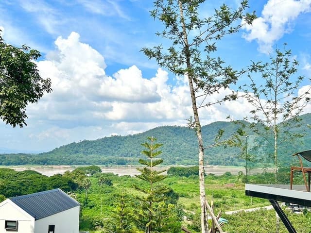 Phu Thok River Villa