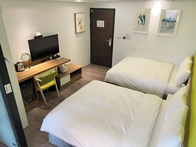 Standard Quadruple Room, 2 Double Beds