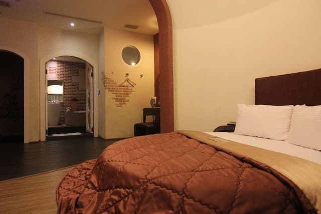 Economy Double Room, 1 Double Bed