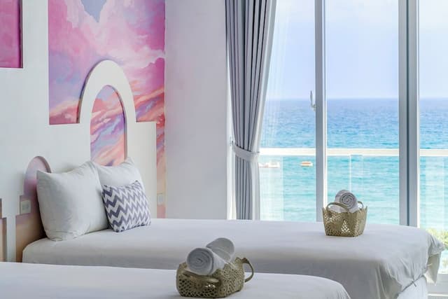 Quadruple Room with Sea View and Balcony