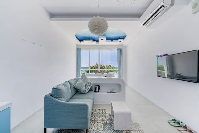 Deluxe Double Room with Sea View and Balcony