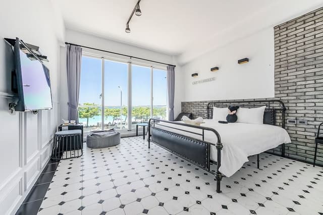 Double Room with Sea View and Balcony