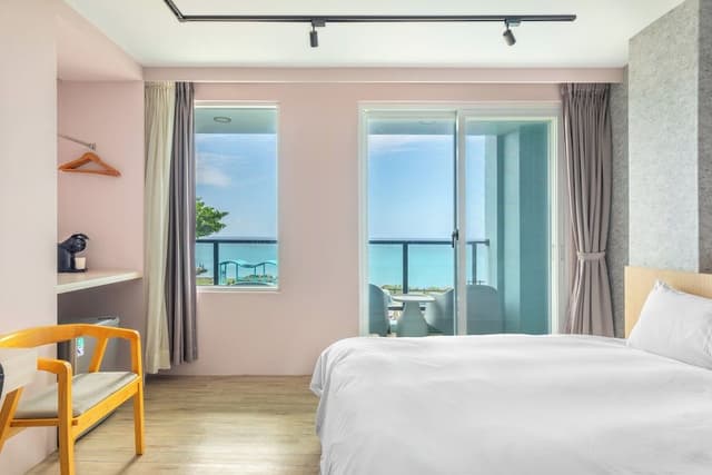 Quadruple Room, Ocean View