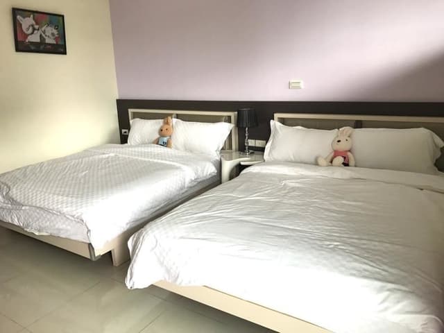 Standard Quadruple Room (Moon )