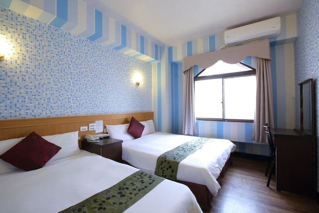 Standard Quadruple Room