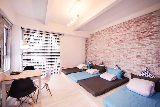 Classic Quadruple Room (B)