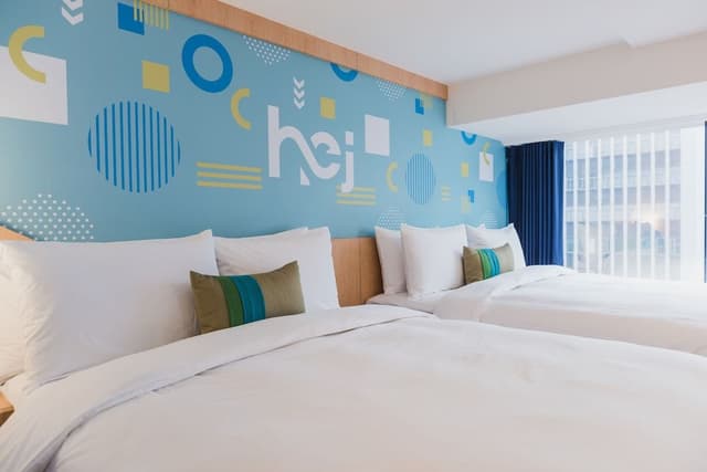 Deluxe Quadruple Room, City View