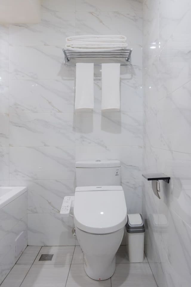 Deluxe Quadruple Room, City View