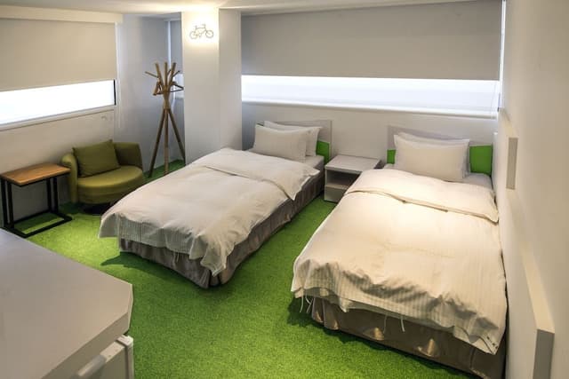 Standard Twin Room
