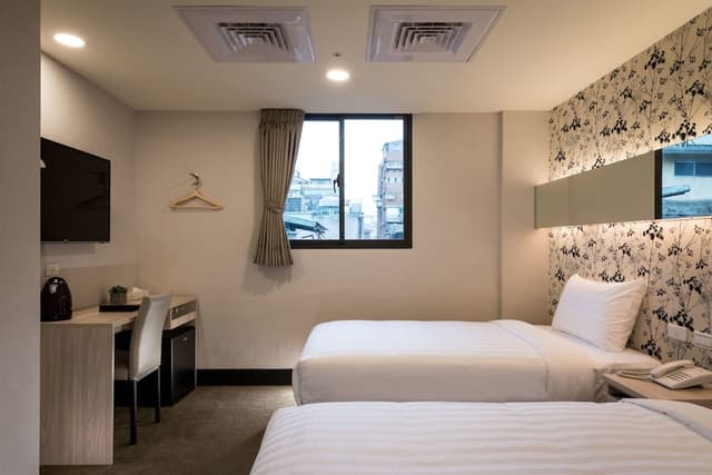 Business Twin Room