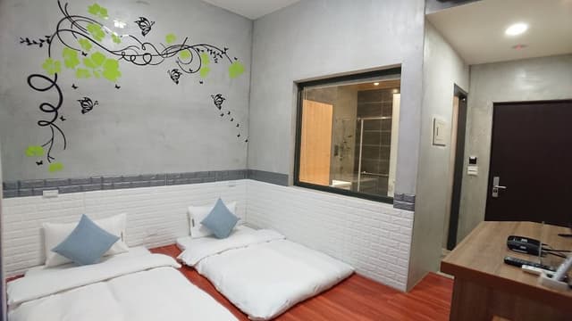 Economy Double Room, 1 Bedroom, Non Smoking, Bathtub