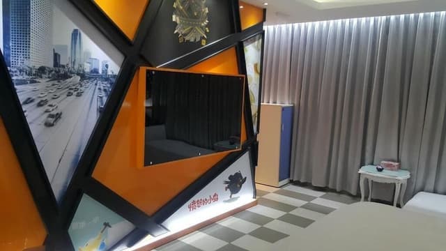 Economy Quadruple Room (check-in after 19:00)