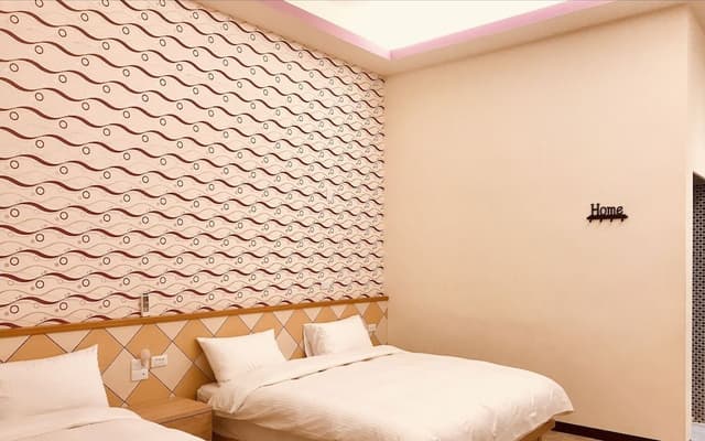 Quadruple Room (A01)