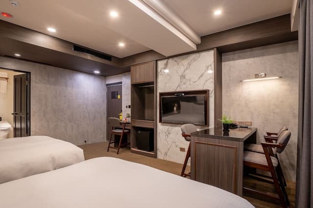 Deluxe Quadruple Room