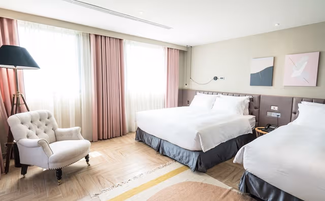 Deluxe Quadruple Room