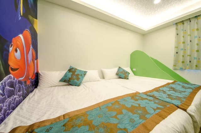 Design Quadruple Room, 1 Bedroom, Courtyard View