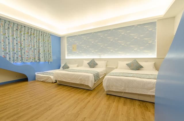 Premium Studio Suite, 1 Bedroom, Courtyard View