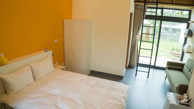 Design Double Room, 1 Queen Bed, Courtyard View, Ground Floor