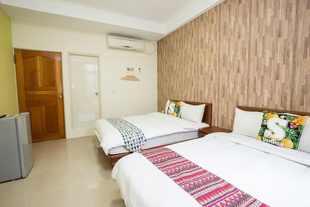 Economy Quadruple Room