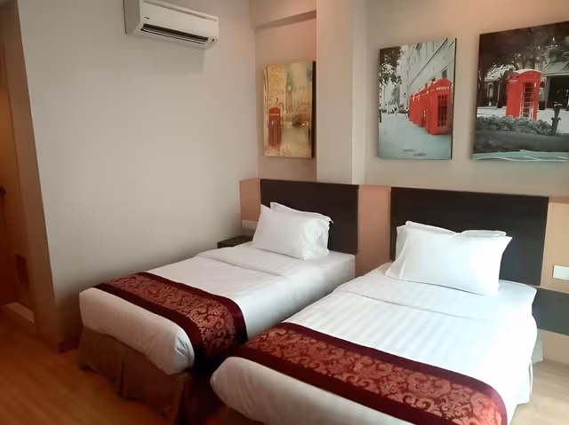 Deluxe Twin Balcony