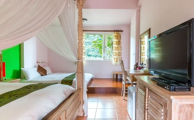 Quadruple Room, Mountain View