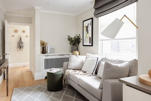 One Bedroom Apartment