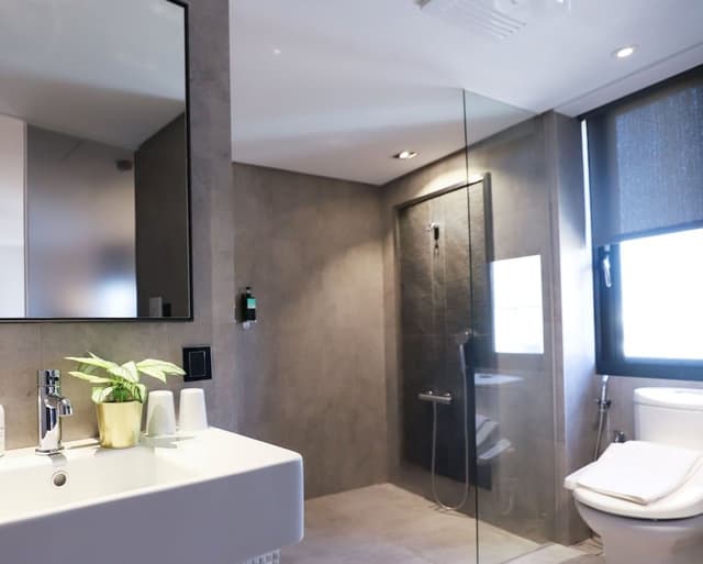 Deluxe Double Room with Bathtub