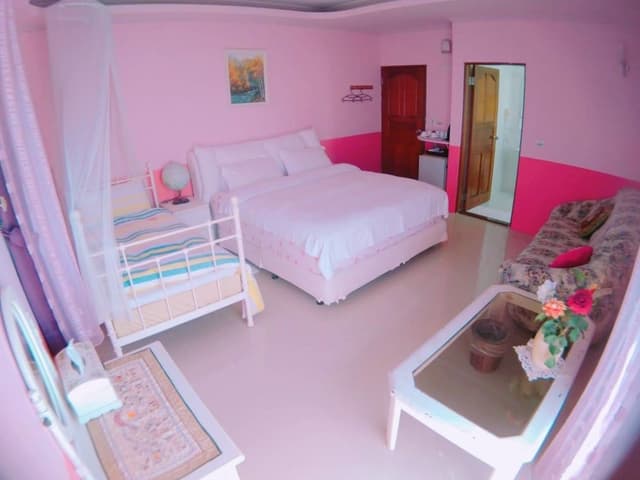 Comfort Triple Room