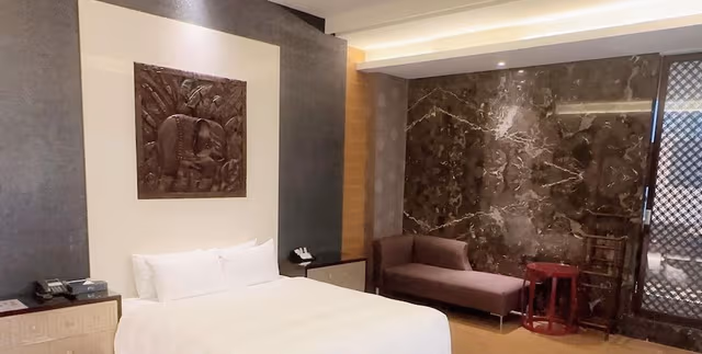 Classic Double Room