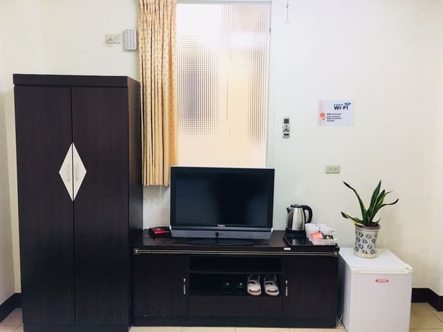 Basic Room, 2 Double Beds