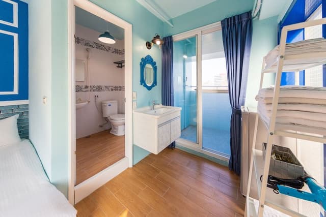 Deluxe Room, Balcony, City View