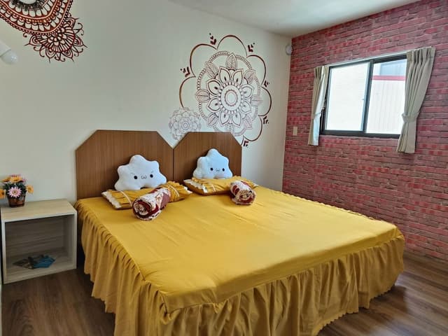 Basic Double or Twin Room, 1 Double Bed, Shared Bathroom