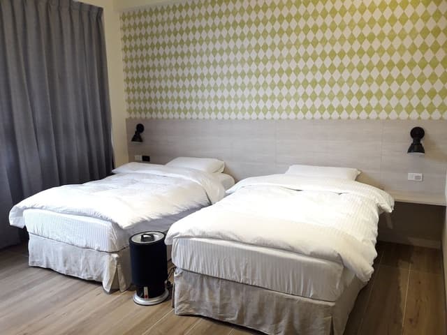 Elite Twin Room