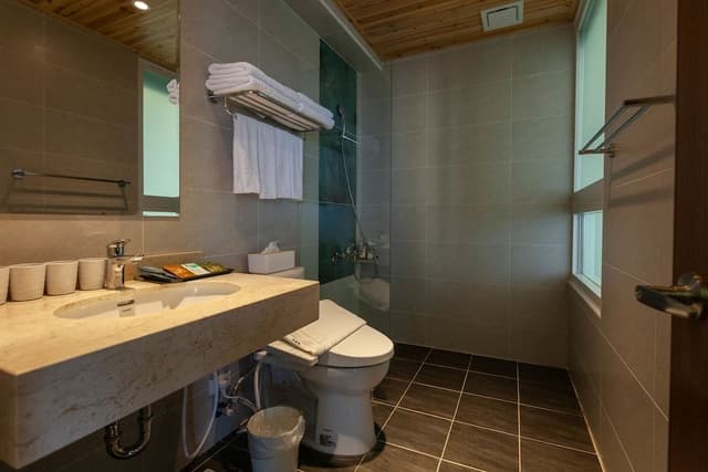 Family Quadruple Room, 2 Double Beds, Accessible, Non Smoking