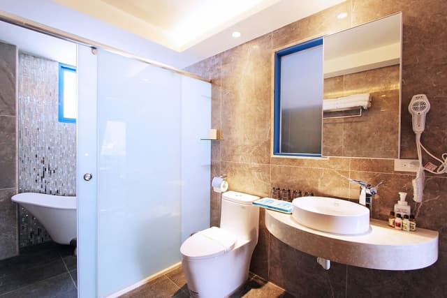 Comfort Quadruple Room, 2 Double Beds, Partial Sea View
