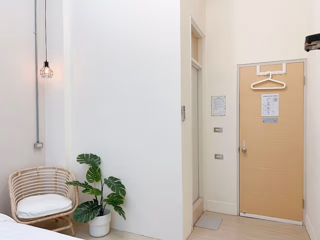 Double Room, Non Smoking, Private Bathroom (C)